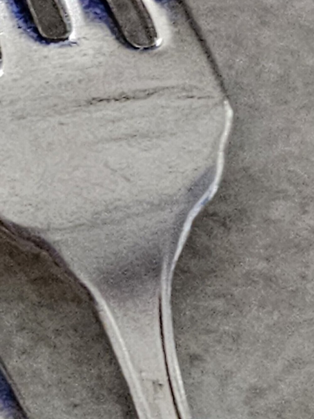7 Oneida Silverplate White Orchid Salad Fork 6.75" delicate floral 1953 - Picture 11 of 14